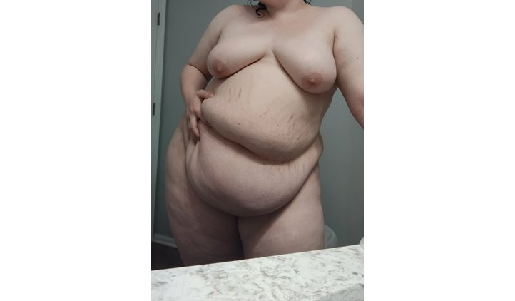 Belly Babey @bellybaby98